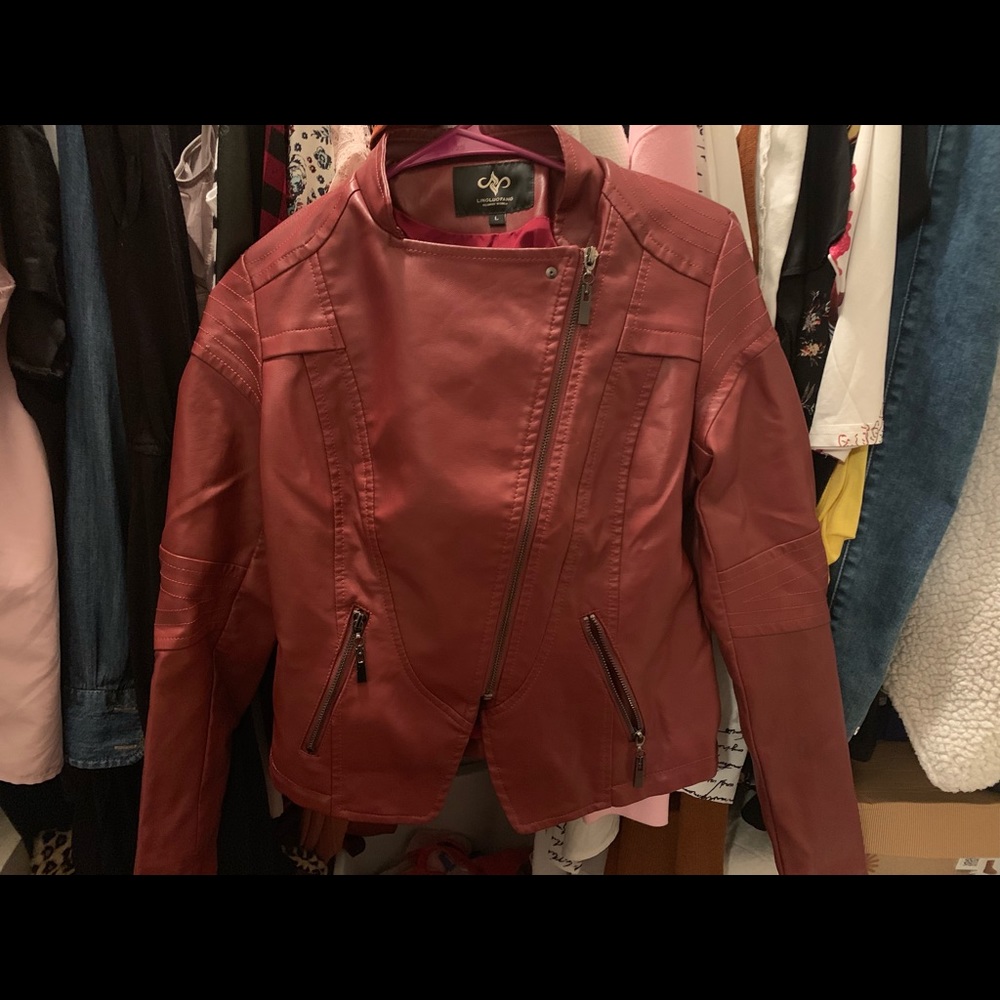 Leather jacket - Picture 7 of 8